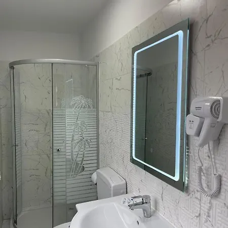 ホステル Tripoli Palace