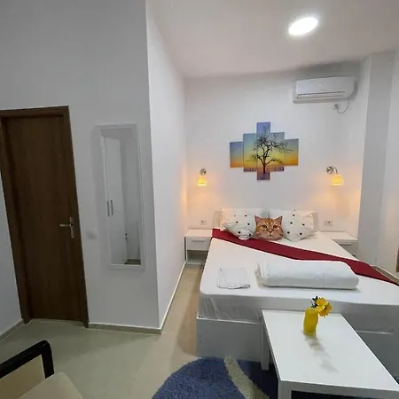 ホステル Tripoli Palace ブカレスト