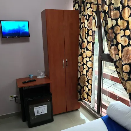 ホステル Tripoli Palace *