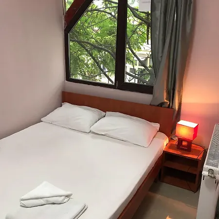 Tripoli Palace ホステル