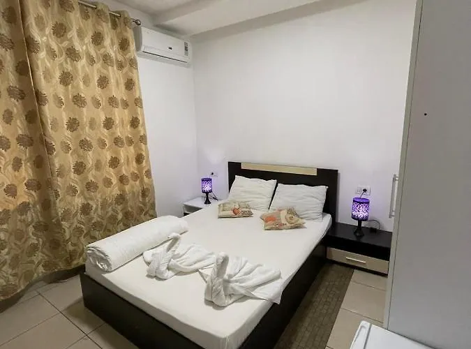 Tripoli Palace Hostel *