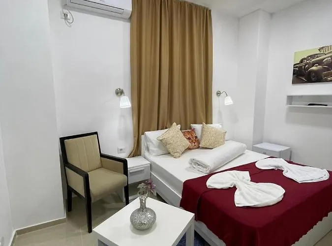 Hostel Tripoli Palace