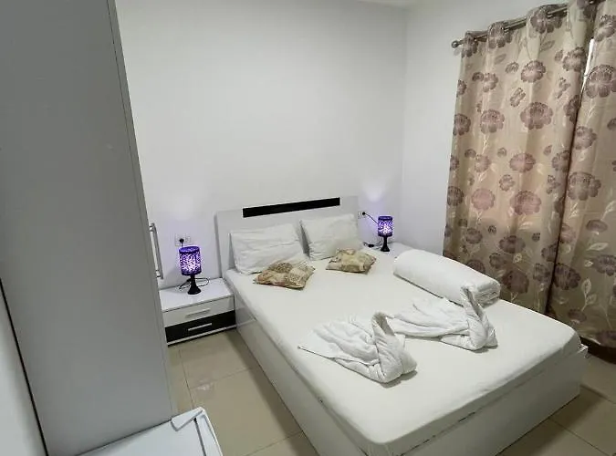 Tripoli Palace * Bukarest