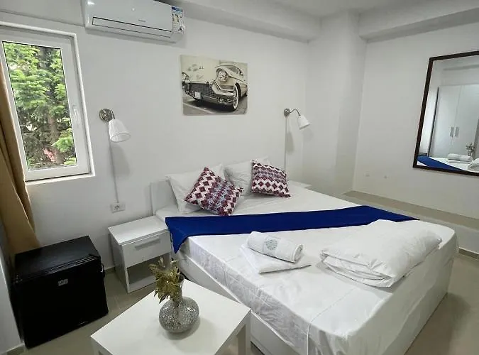 Hostel Tripoli Palace *