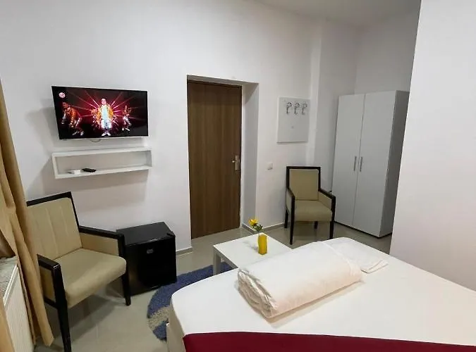 Tripoli Palace Hostel Βουκουρέστι